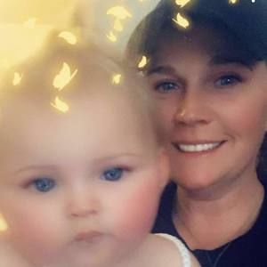 Meet your Posher, Sandy